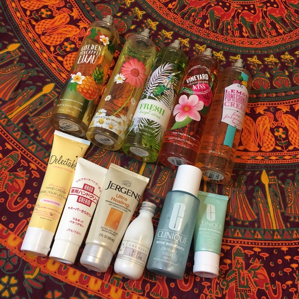 Huge bath and body works bundle
